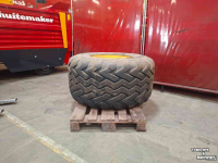 Wheels, Tyres, Rims & Dual spacers Vredestein 620/50R22.5 FlotationPRO