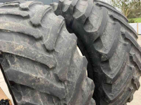 Wheels, Tyres, Rims & Dual spacers Trelleborg 750/70 R44