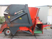 Vertical feed mixer Trioliet Triomix1-1000 Triomix TM10 zelfladende voermengwagen snijbord bewegende messen
