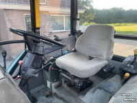 Tractor Ford 4830 16-speed dual power