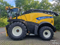 Forage-harvester New Holland FR 920 ST5 hakselaar