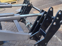Small-track Tractor Holder a 65