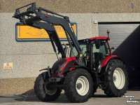 Tractor Valtra N 134H5 Hitech vol geveerd lucht Frontlader Manip 120  3692u