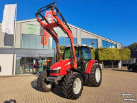 Tractor Massey Ferguson 5611 Dyna-4