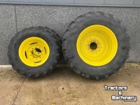 Wheels, Tyres, Rims & Dual spacers Michelin 520/70R28  520/70R38