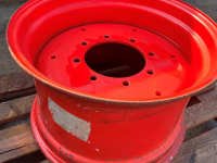 Wheels, Tyres, Rims & Dual spacers Fendt velg 15X24 8 gats ET-100