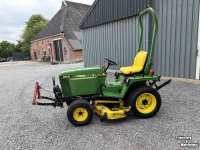 Horticultural Tractors John Deere 655 Diesel 4wd met maaidek fronthef