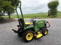 Horticultural Tractors John Deere 655 Diesel 4wd met maaidek fronthef