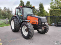 Tractor Valtra 6800