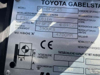 Forklift Toyota 02-8FGF25