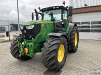 Tractor John Deere 6215R