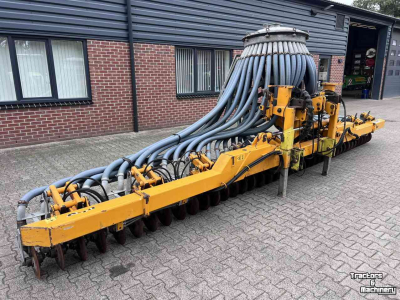 Grassland injector Veenhuis Euroject 350 760/40