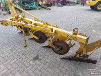 Ploughs Rumptstad 4 schaar rondgaande ploeg