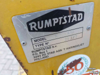 Ploughs Rumptstad 4 schaar rondgaande ploeg