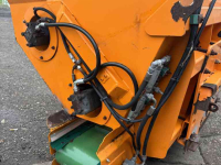 Straw spreader for boxes Flingk KSS1500