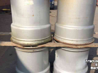Wheels, Tyres, Rims & Dual spacers  GKN - 24.00x22.5