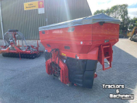 Fertilizer spreader Kuhn KUNSTMESTSTROOIER AXIS M30.2