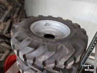 Other transport and industrial equipment and accessories Manitou 2 sets luchtbanden 7.00-12 & 12.5/80 R18