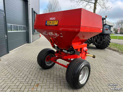 Fertilizer spreader Kuhn Kunstmeststrooier C ZSB