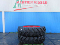 Wheels, Tyres, Rims & Dual spacers BKT 480/80R46 + 460/80R30