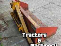 Tractor tipping boxes Peecon 2m