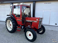 Tractor International 685
