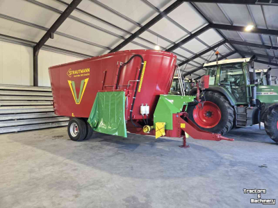 Vertical feed mixer Strautmann Voerwagen