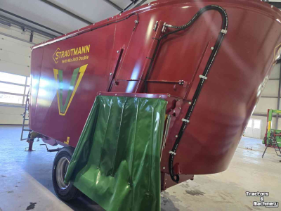 Vertical feed mixer Strautmann Voerwagen