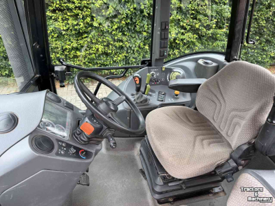 Tractor Claas Arion 410