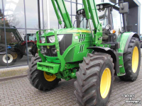 Tractor John Deere 6105M + frontlader  (VERKOCHT)