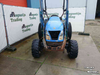 Horticultural Tractors New Holland TC40 DA New Holland compacttrekker