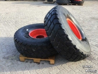Wheels, Tyres, Rims & Dual spacers Michelin 16.00 R20 op 8 gaats velg