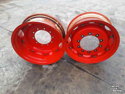 Wheels, Tyres, Rims & Dual spacers Titan W12x28