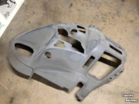 Used parts for tractors Deutz-Fahr Zijpaneel rechts