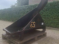 Other earthmoving and heavy equipment and accessories Eurosteel Jip 5000kg Volvo aansluiting