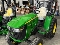 Small-track Tractor John Deere 3025E