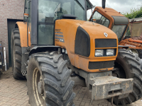 Tractor Renault Ares 620