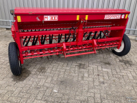 Seed drill Gaspardo M300 pijpenzaaimachine