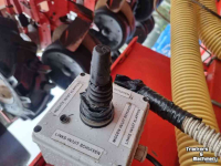 Vegetable- / Precision-seed drill Gaspardo MTI 12 Zaaimachine + Kuhn Venta TF 702 Front-Tank