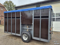 Other agricultural transport equipment and accessories  Veewagen 4x2m hydraulisch zakken heffen