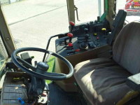 Tractor John Deere 6100-2wd met fronthef +pto