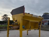 Receiving hopper  Mammouth Onderlos bunker