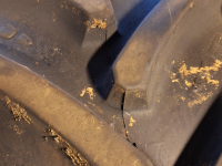Wheels, Tyres, Rims & Dual spacers  Onbekend 480/65X28 LEAO BUITENBAND