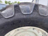 Wheels, Tyres, Rims & Dual spacers BKT Agrimax Banden 480/70R34 en 380/70R24 Verstelbare Velgen