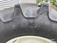 Wheels, Tyres, Rims & Dual spacers BKT Agrimax Banden 480/70R34 en 380/70R24 Verstelbare Velgen