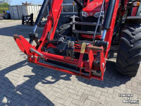 Tractor Massey Ferguson 5709M Dyna4