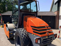Vibrating rollers Hamm HC70i