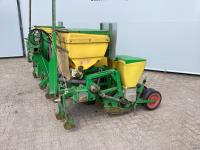 Vegetable- / Precision-seed drill Nodet Maiszaaier / Maisplanter