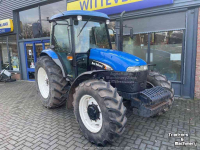 Tractor New Holland TD95D