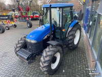 Tractor New Holland TD95D